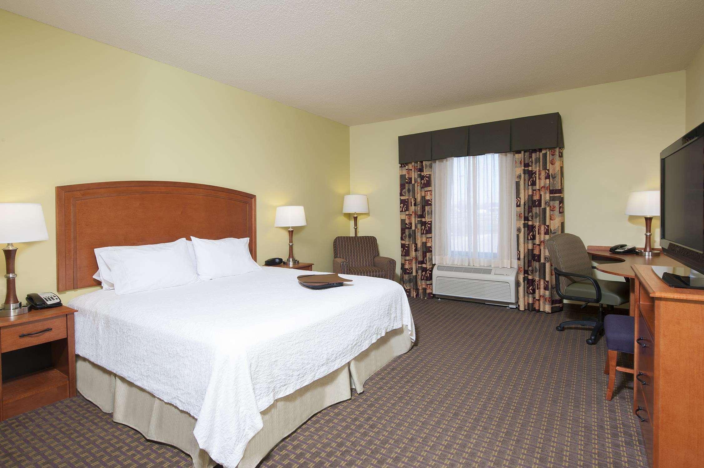Hampton Inn Macomb Zewnętrze zdjęcie