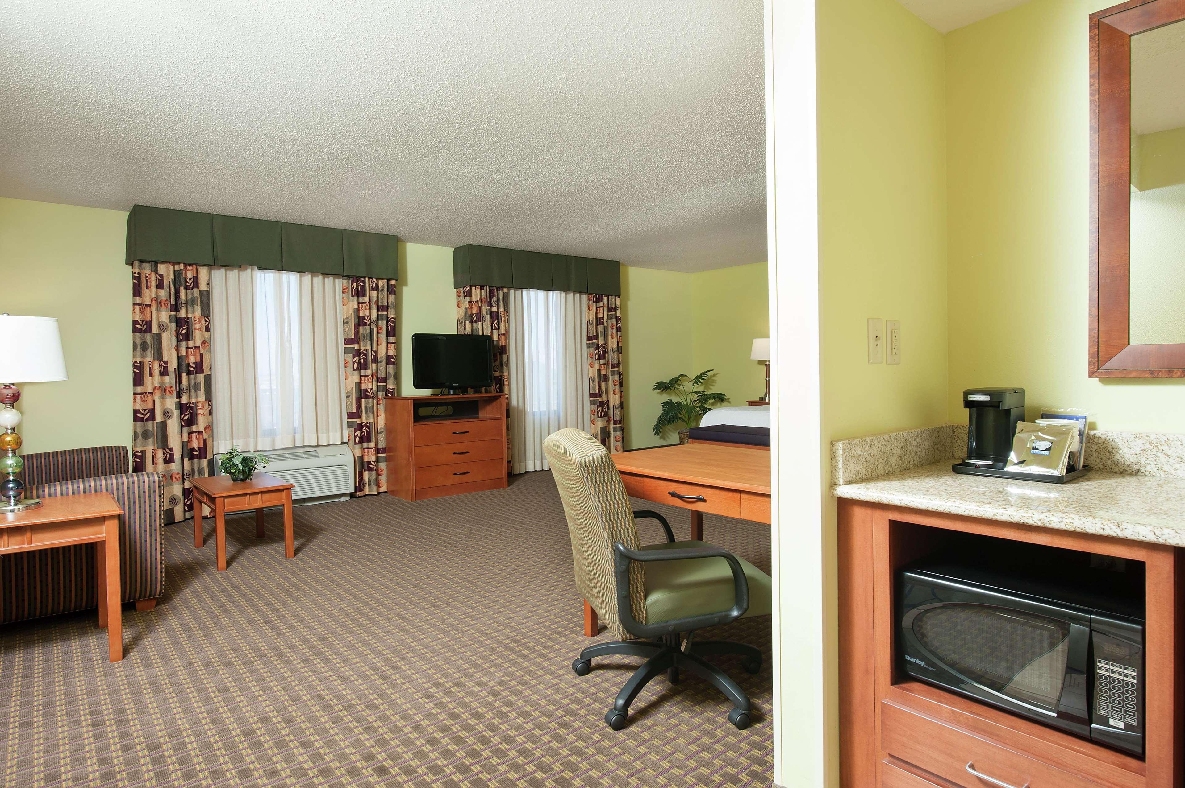 Hampton Inn Macomb Zewnętrze zdjęcie