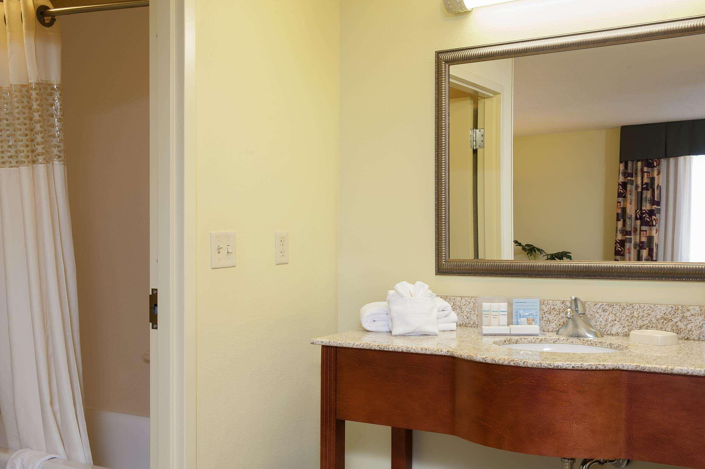 Hampton Inn Macomb Zewnętrze zdjęcie