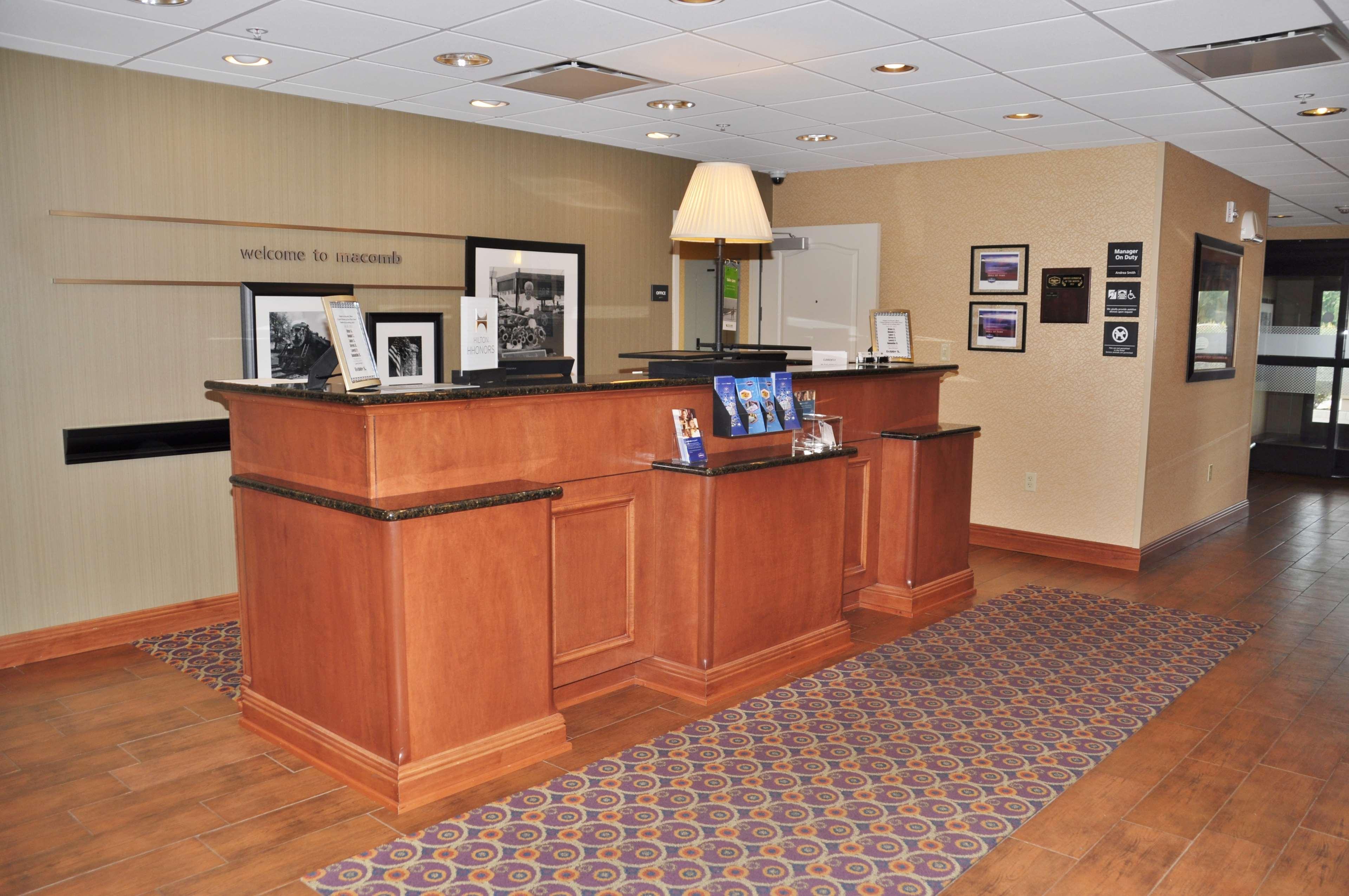 Hampton Inn Macomb Zewnętrze zdjęcie