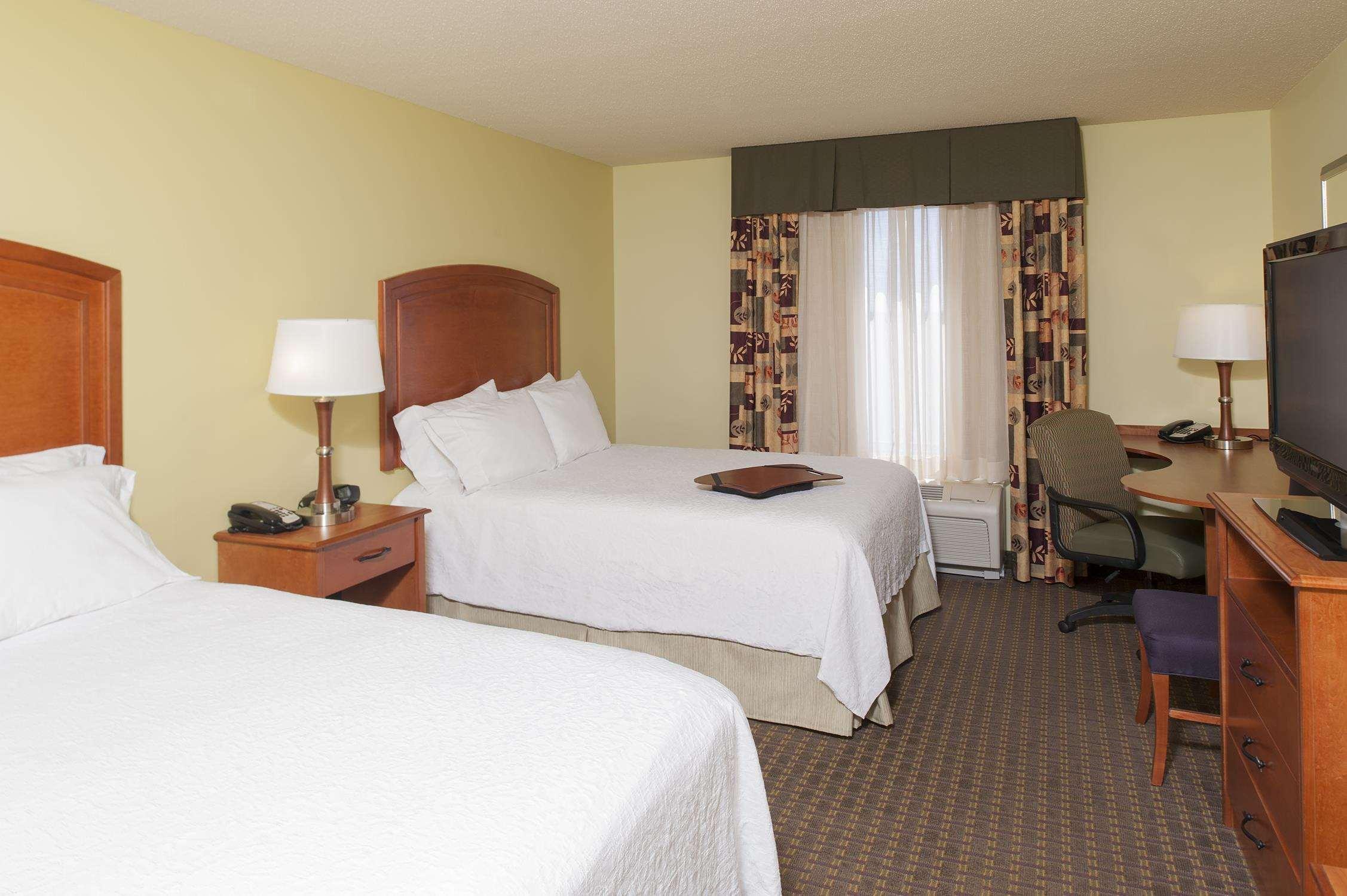 Hampton Inn Macomb Zewnętrze zdjęcie