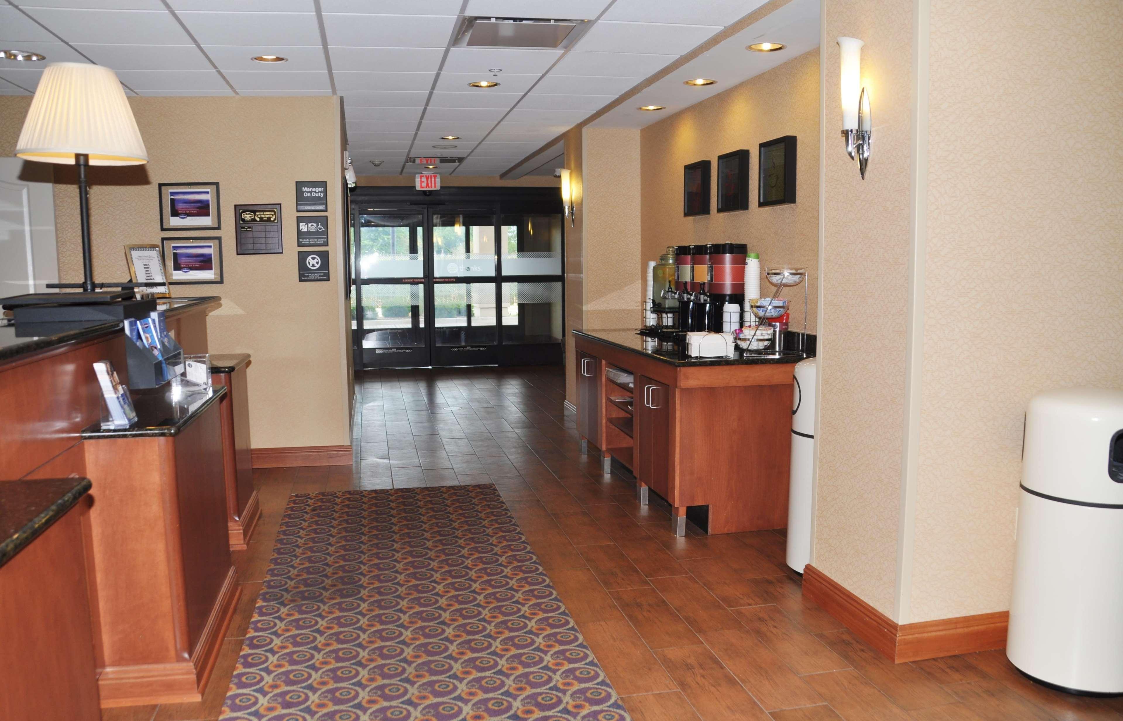 Hampton Inn Macomb Zewnętrze zdjęcie