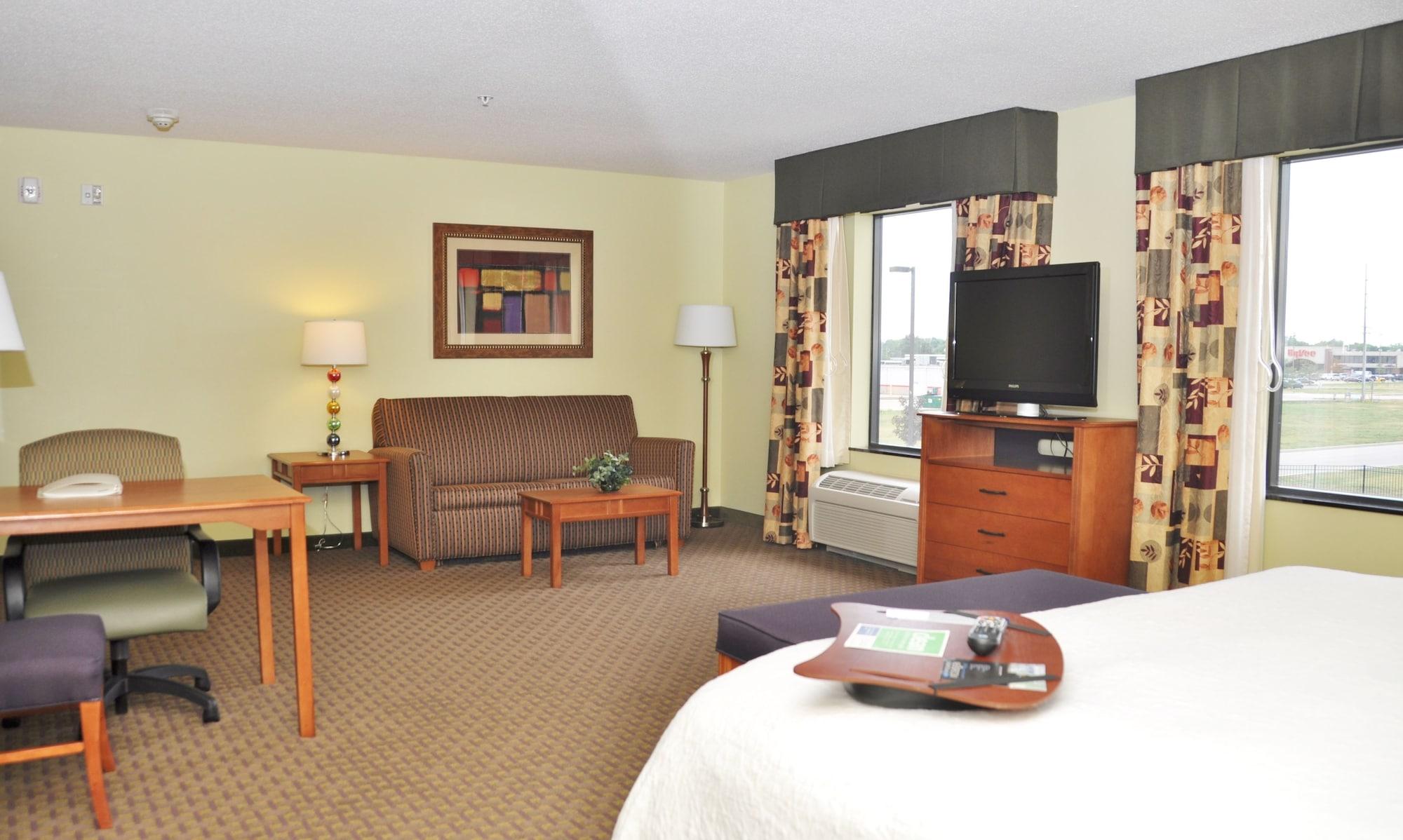 Hampton Inn Macomb Zewnętrze zdjęcie