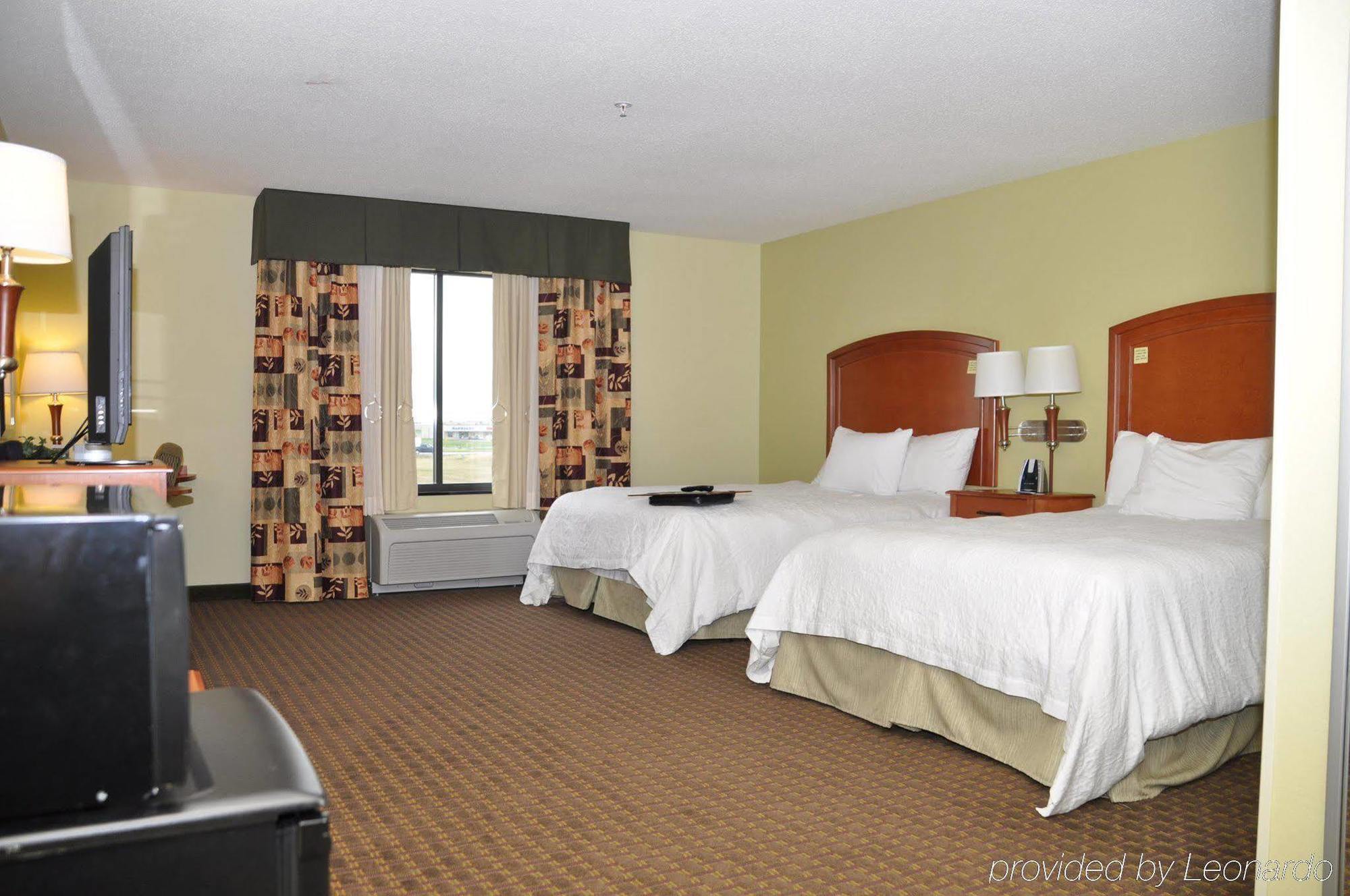 Hampton Inn Macomb Zewnętrze zdjęcie